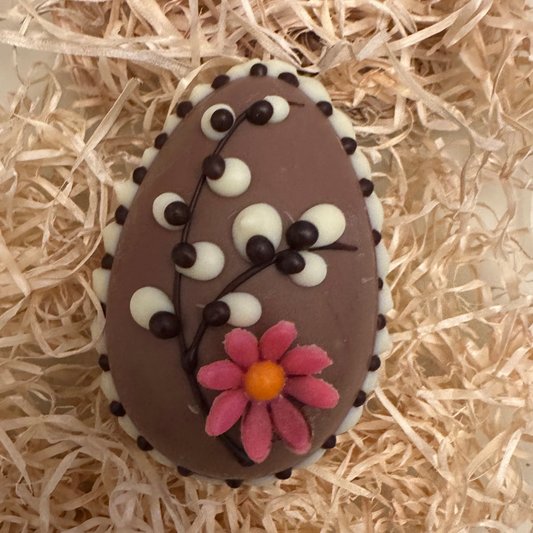 Pasteteneier Mango/Maracuja und Pistazie-Sahne