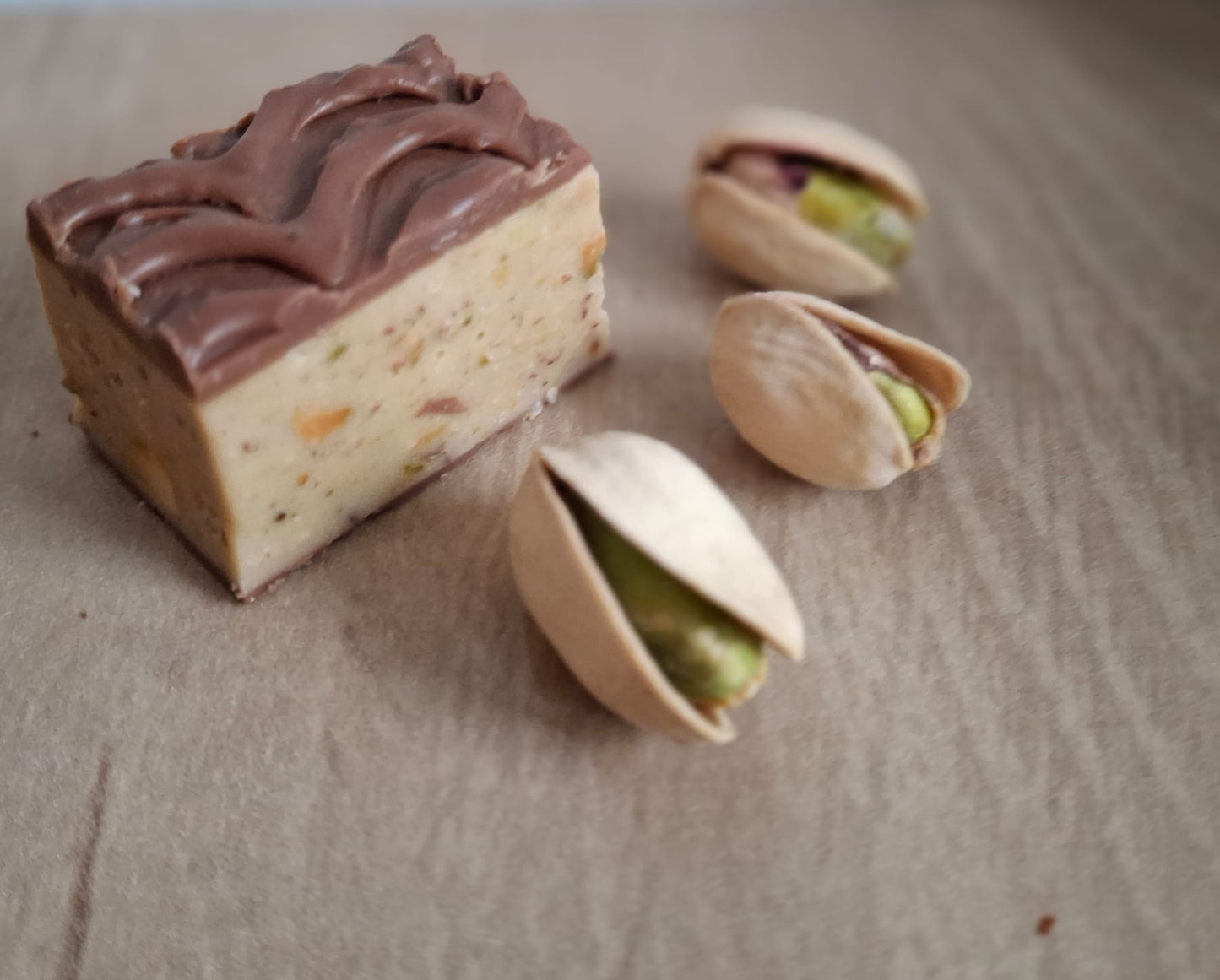 Salzpistaziennougat