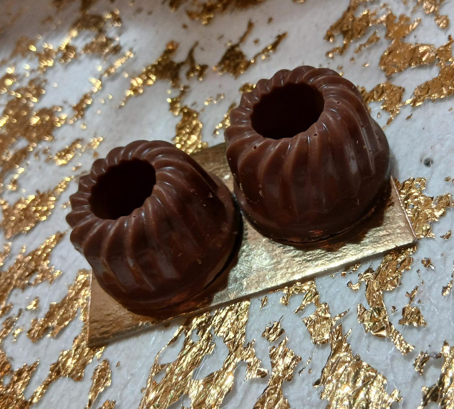 2er Mini-Guglhupf mit Nougatfüllung