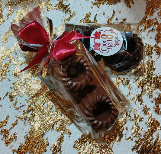 2er Mini-Guglhupf mit Nougatfüllung